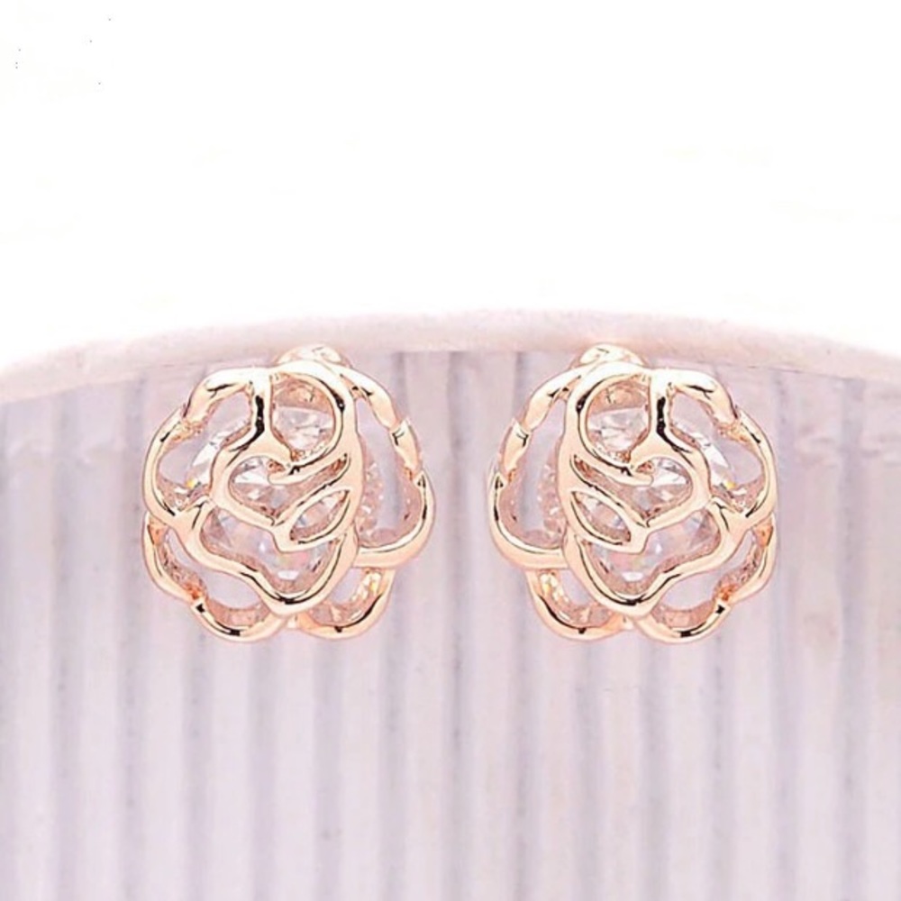 NEW💙💎🌹ROSE💛💗GOLD💗💛COLOR CZ ROSE STUDS🌹💎💙 - Picture 5 of 7